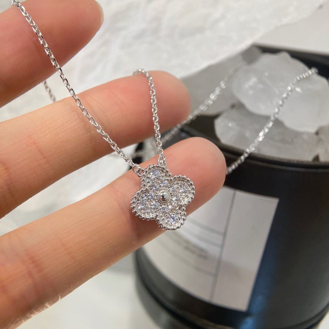 [Vintora]CLOVER 15MM DIAMOND SINGLE FLOWER NECKLACE