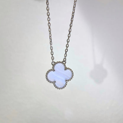 [Vintora]CLOVER 15MM BLUE CHALCEDONY NECKLACE SILVER