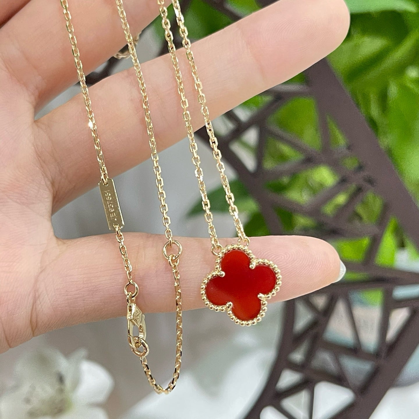 [Vintora]CLOVER 15MM CARNELIAN SINGLE FLOWER NECKLACE