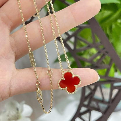 [Vintora]CLOVER 15MM CARNELIAN SINGLE FLOWER NECKLACE