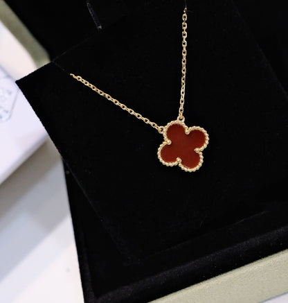 [Vintora]CLOVER 15MM CARNELIAN SINGLE FLOWER NECKLACE