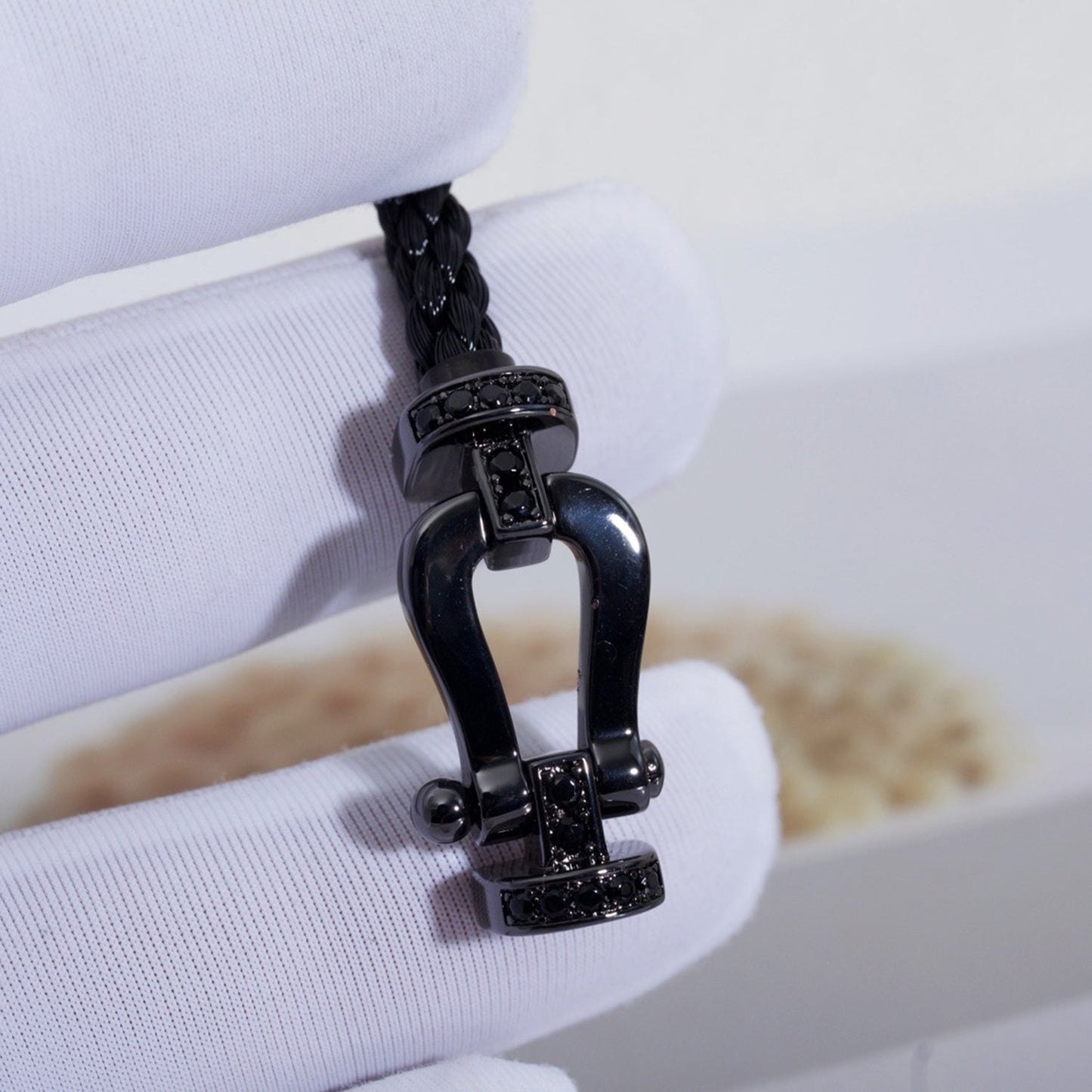 [Vintora]FORCE LARGE SERIES HORSESHOE BLACK SAMURAI BRACELET