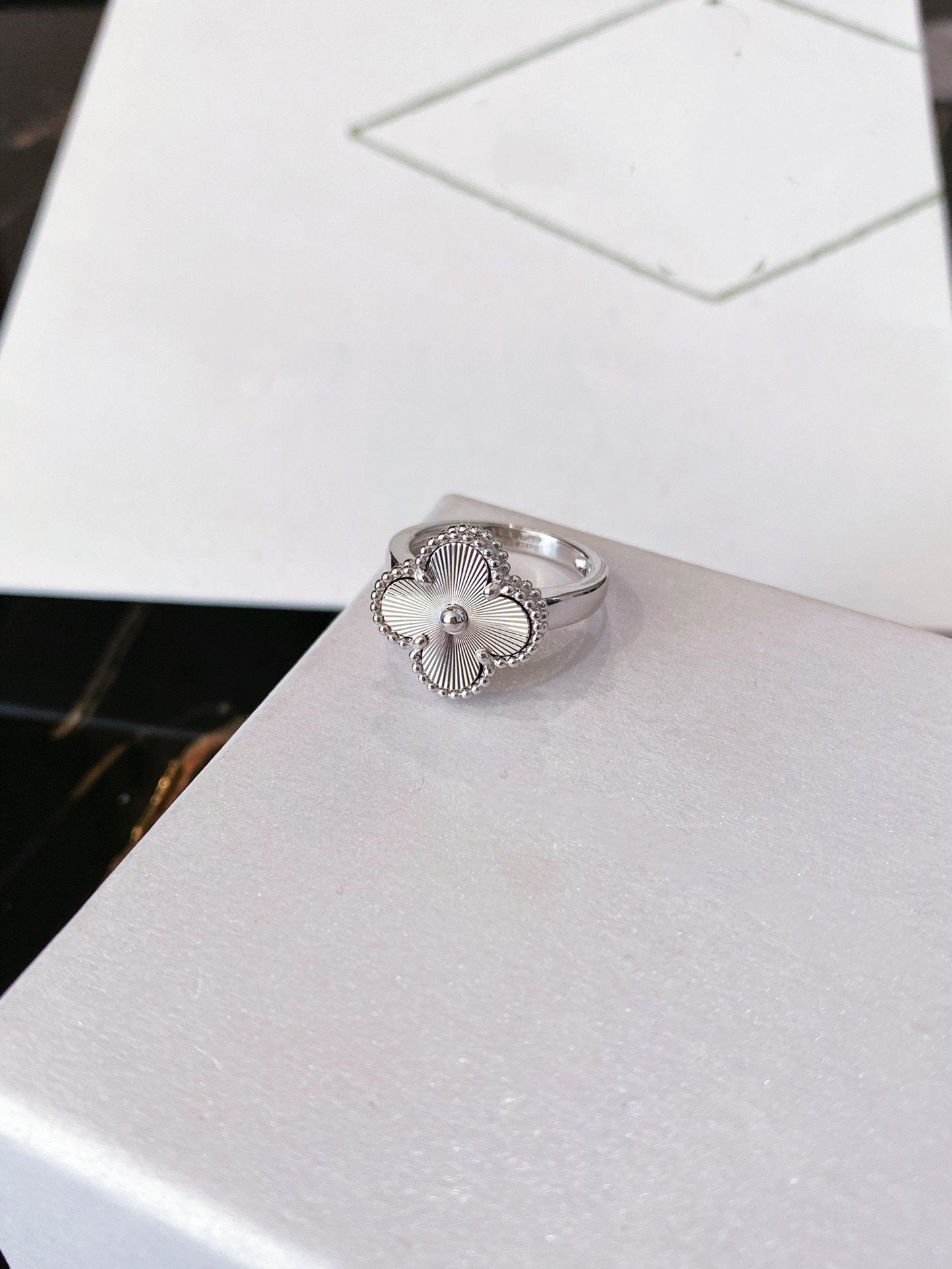 [Vintora]CLOVER SILVER RING