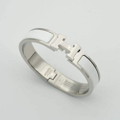 [Vintora]H WHITE BRACELET