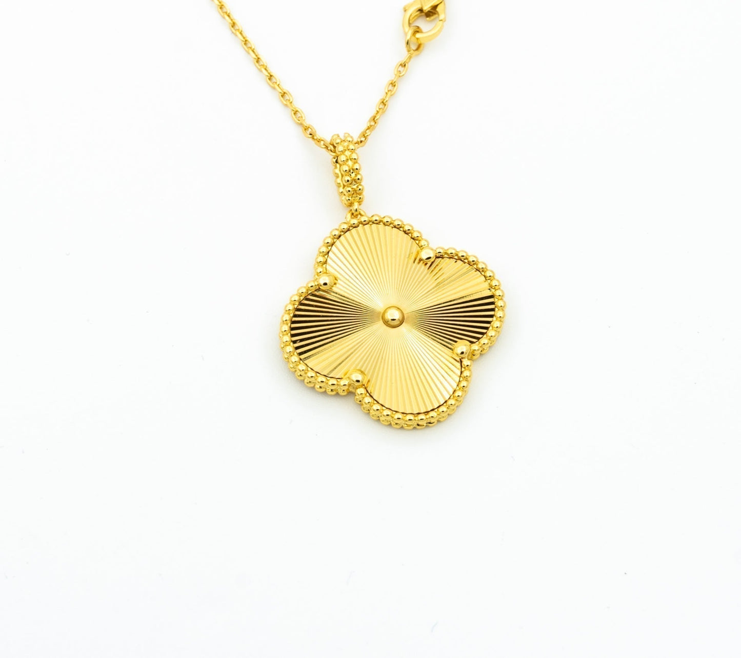 [Vintora]CLOVER 25MM PEDANT NECKLACE GOLD