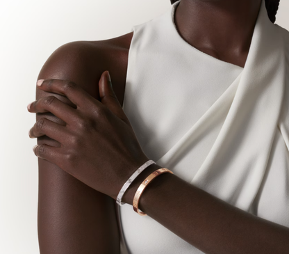 [Vintora]NEW-LOVE-4.8MM-Width Diamond-Studded Bracelet