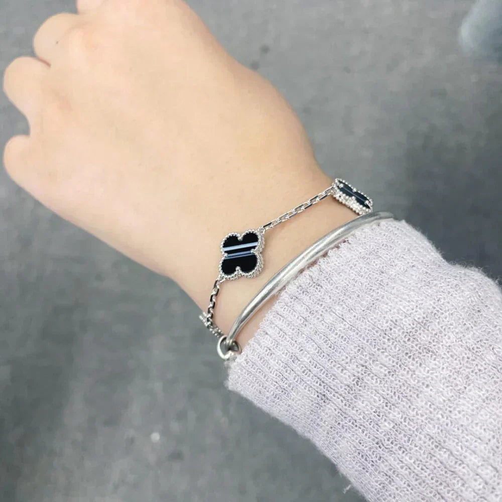 [Vintora] CLOVER 5 MOTIF PULSAR STONE BRACELET COLLECTION