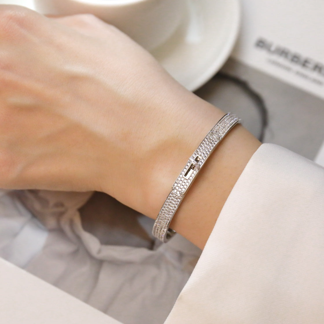 [Vintora]KELLY BRACELET DIAMOND PAVED