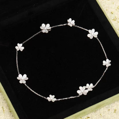 [Vintora]FRIVOLE SILVER 9 FLOWERS NECKLACE