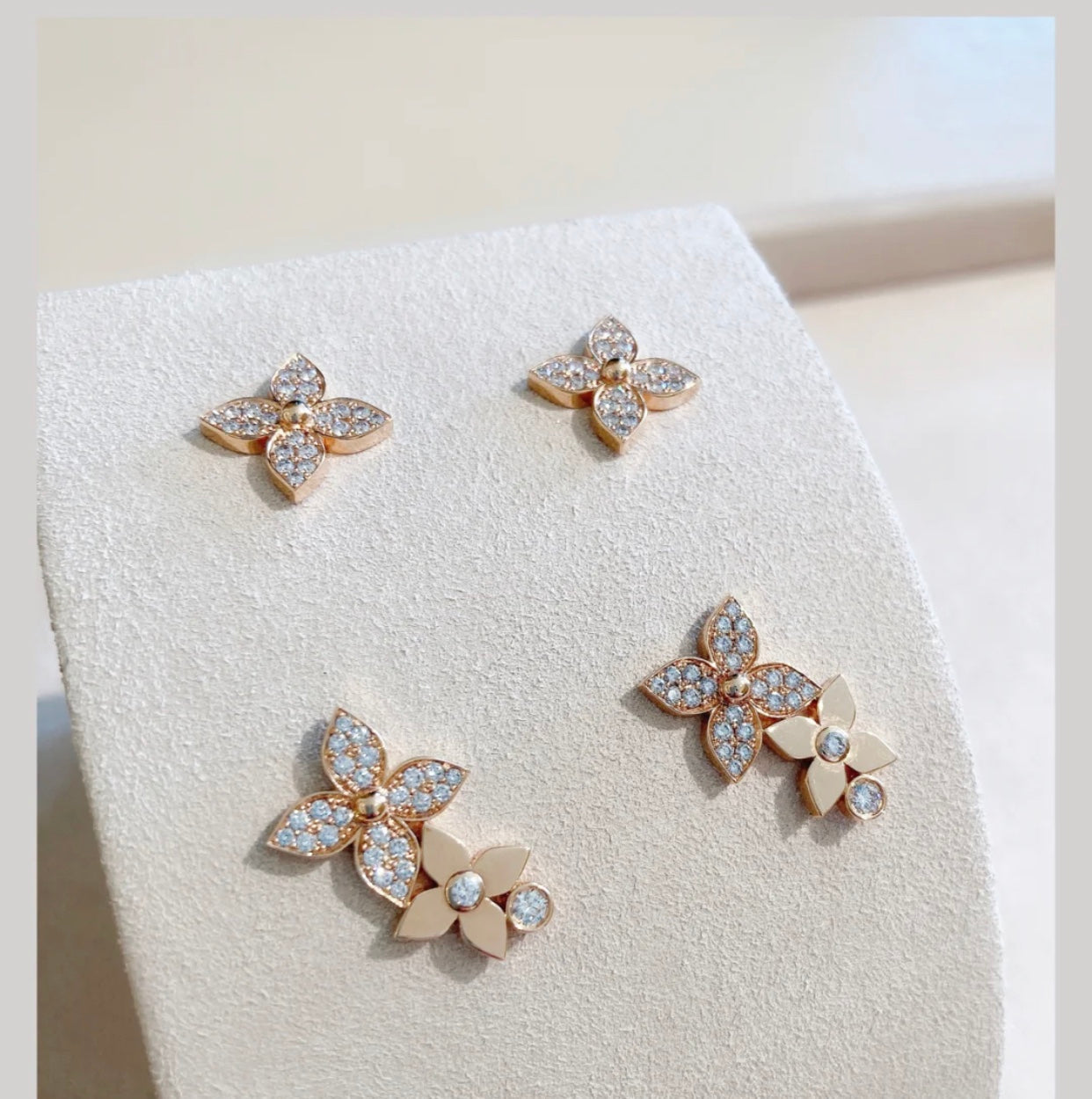 [Vintora]STAR BLOSSOM STUD EARRINGS PINK GOLD DIAMONDS