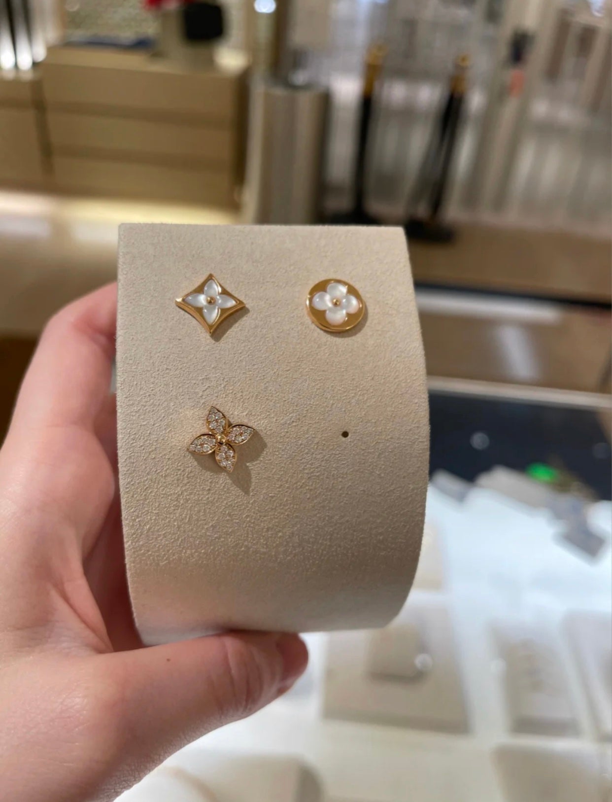 [Vintora]STAR BLOSSOM STUD EARRINGS PINK GOLD DIAMONDS
