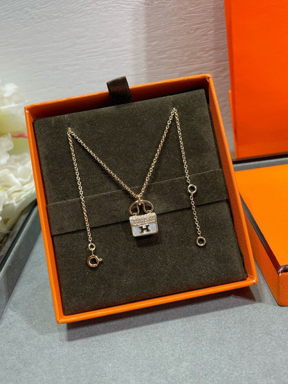 [Vintora]H CIRCE MOISSANITE PENDANT NECKLACE GOLD