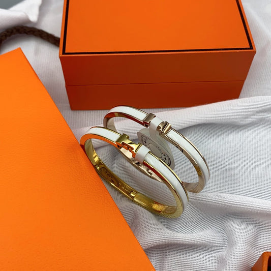 [Vintora]CLASSIC HM CLIC WHITE 8MM ENAMEL BRACELET