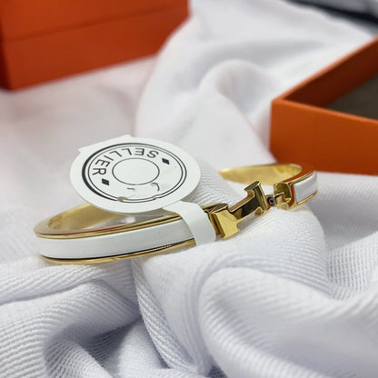 [Vintora]CLASSIC HM CLIC WHITE 8MM ENAMEL BRACELET