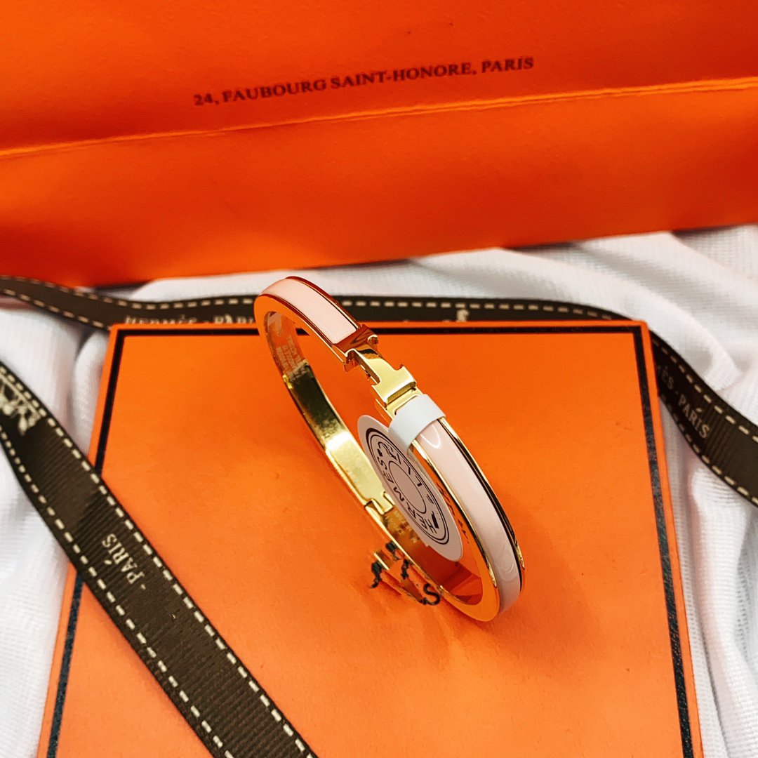 [Vintora]CLASSIC HM CLIC  PINK 8MM ENAMEL BRACELET