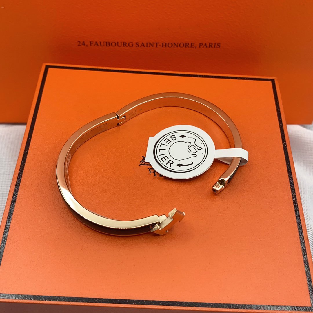 [Vintora]CLASSIC HM CLIC BLACK 8MM ENAMEL BRACELET