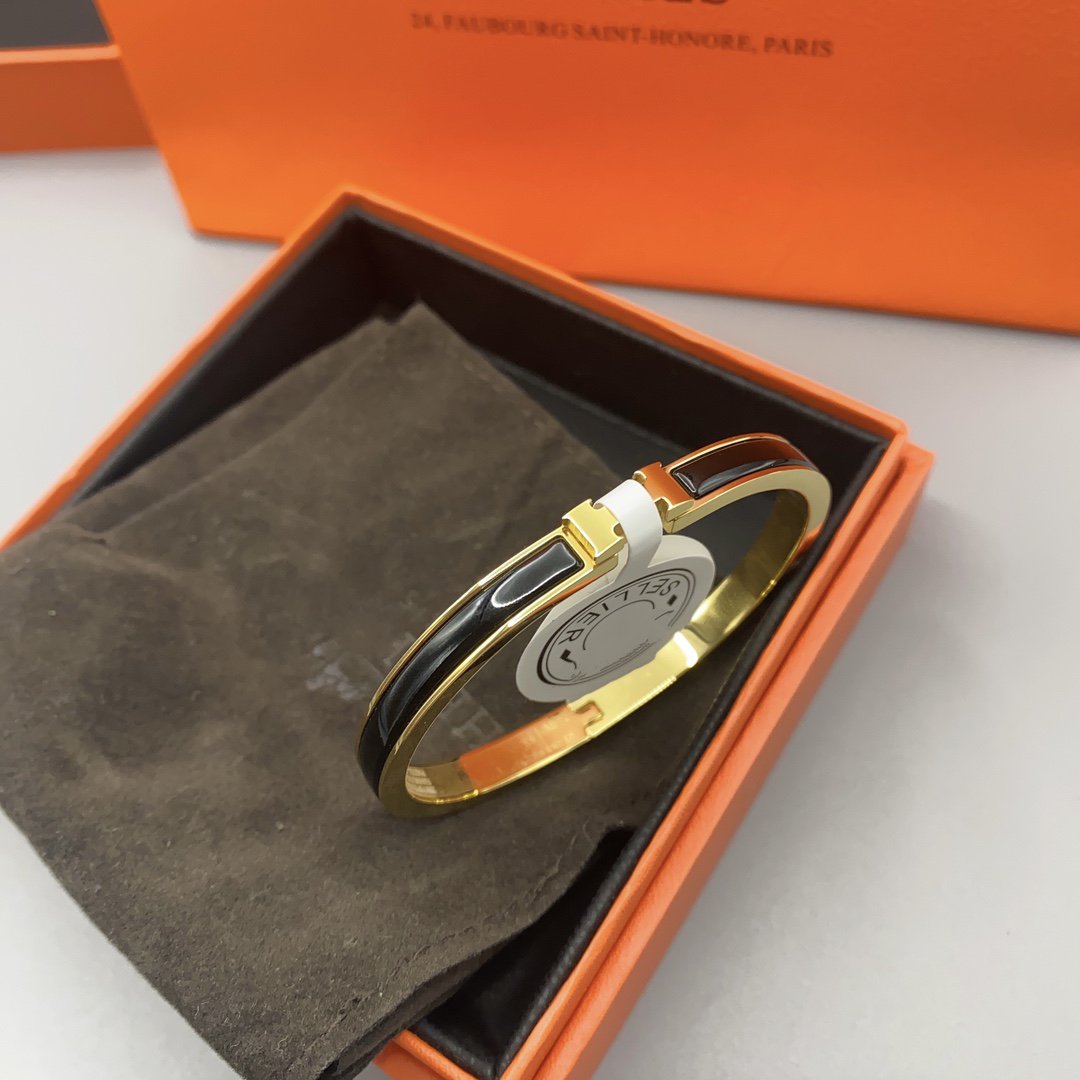 [Vintora]CLASSIC HM CLIC BLACK 8MM ENAMEL BRACELET