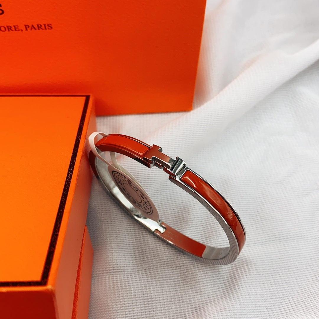 [Vintora]CLASSIC HM CLIC RED 8MM ENAMEL BRACELET