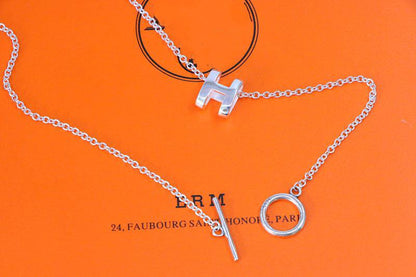 [Vintora]HM NECKLACE H LETTER OVAL SERIES