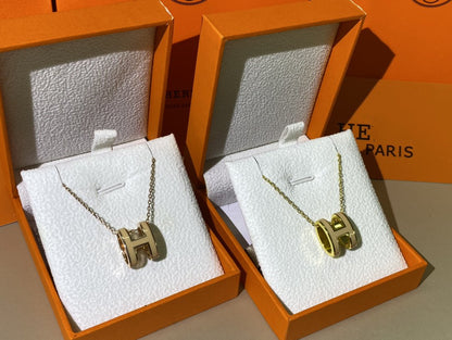 [Vintora]HM CLIC YELLOW ENAMEL GOLD NECKLACE