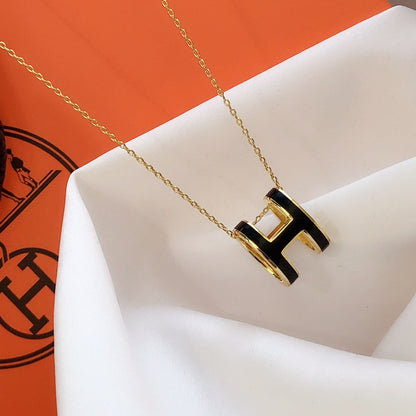 [Vintora]HM CLIC BLACK ENAMEL GOLD NECKLACE