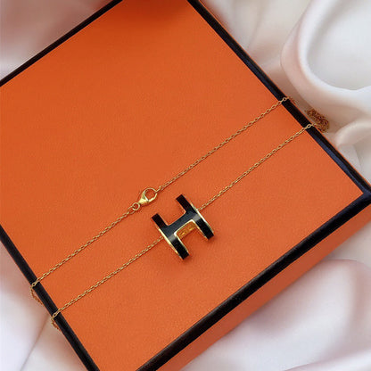 [Vintora]HM CLIC BLACK ENAMEL GOLD NECKLACE