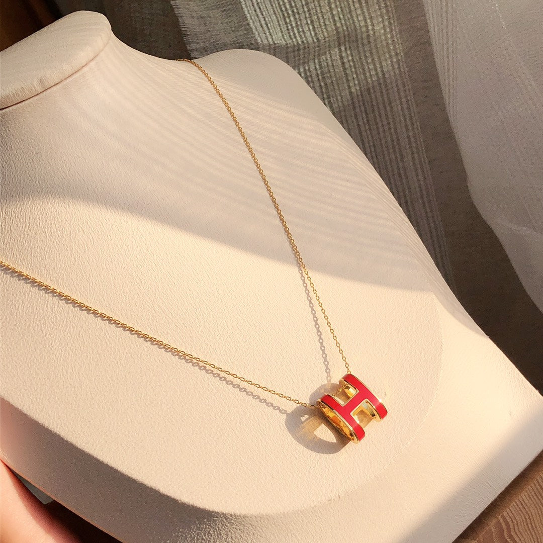 [Vintora]HM CLIC RED ENAMEL GOLD NECKLACE