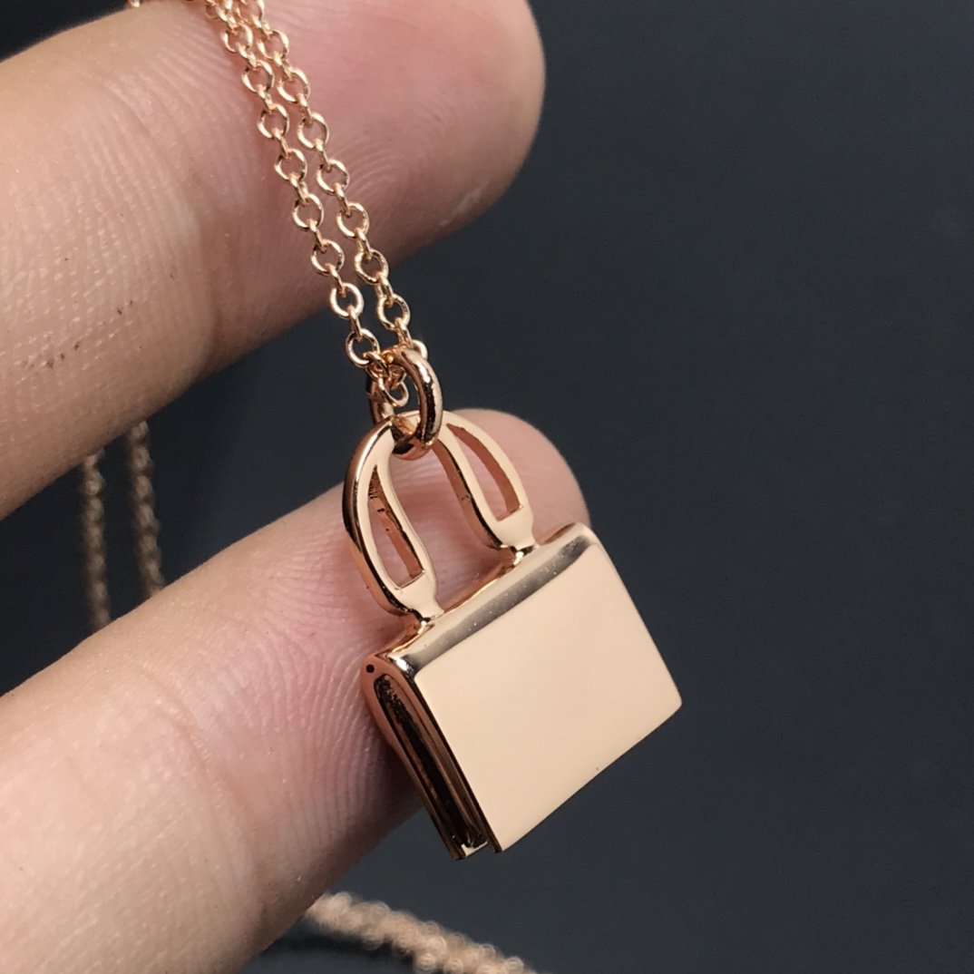 [Vintora]HM NECKLACE ARRIVAL BLACK DIAMOND