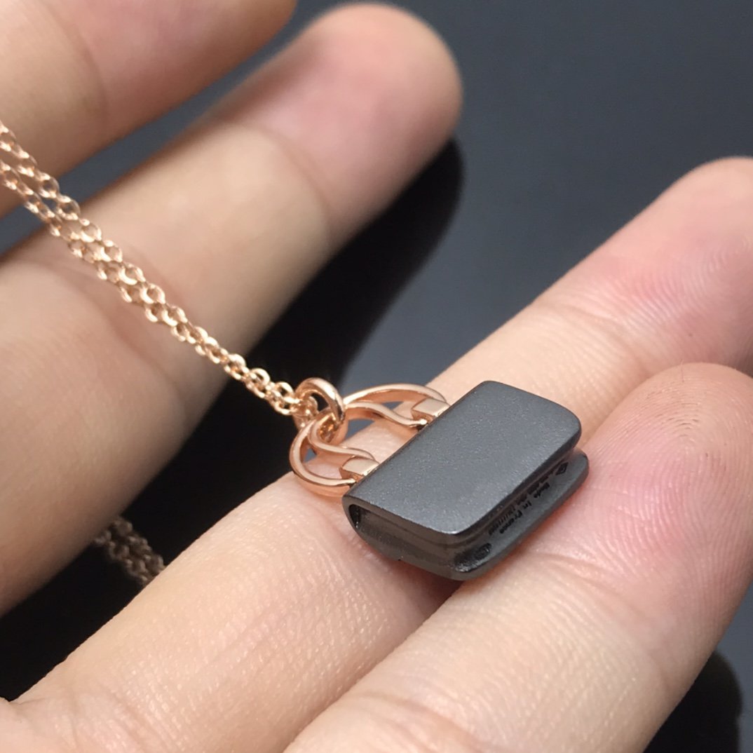 [Vintora]WOMEN'S HM AMULETTES CONSTANCE PENDANT NECKLACE