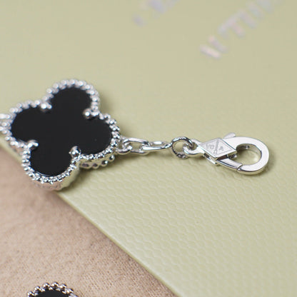[Vintora] CLOVER 5 MOTIF ONYXS BRACELET COLLECTION