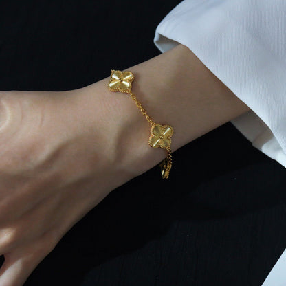 [Vintora] CLOVER 5 MOTIF LASER BRACELET COLLECTION