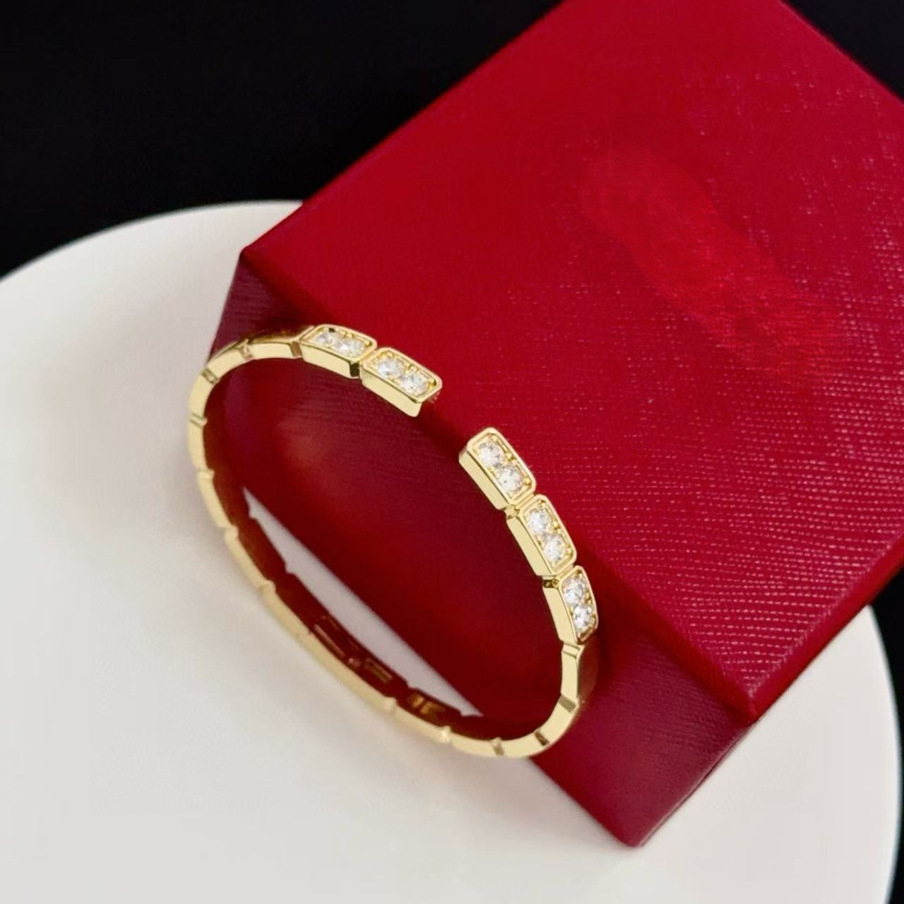 [Vintora jewelrys]LOVE DIAMOND OPEN  BRACELET