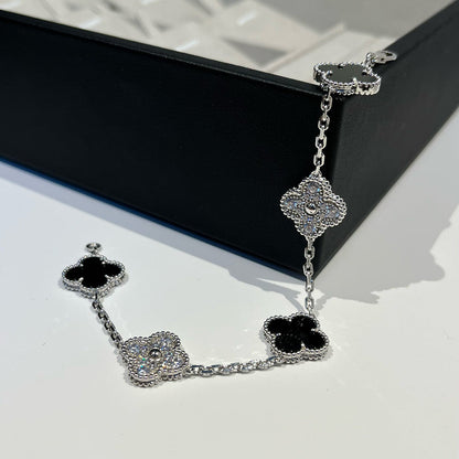 [Vintora] CLOVER 5 MOTIF ONYXS BRACELET COLLECTION