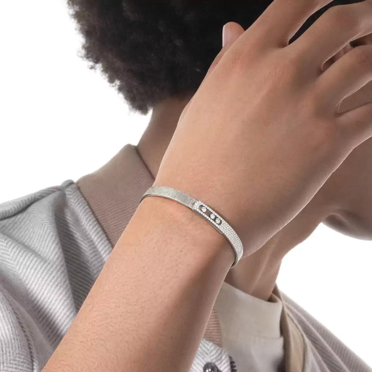 [Vintora]Move Noa Ciselé half pavé bangle