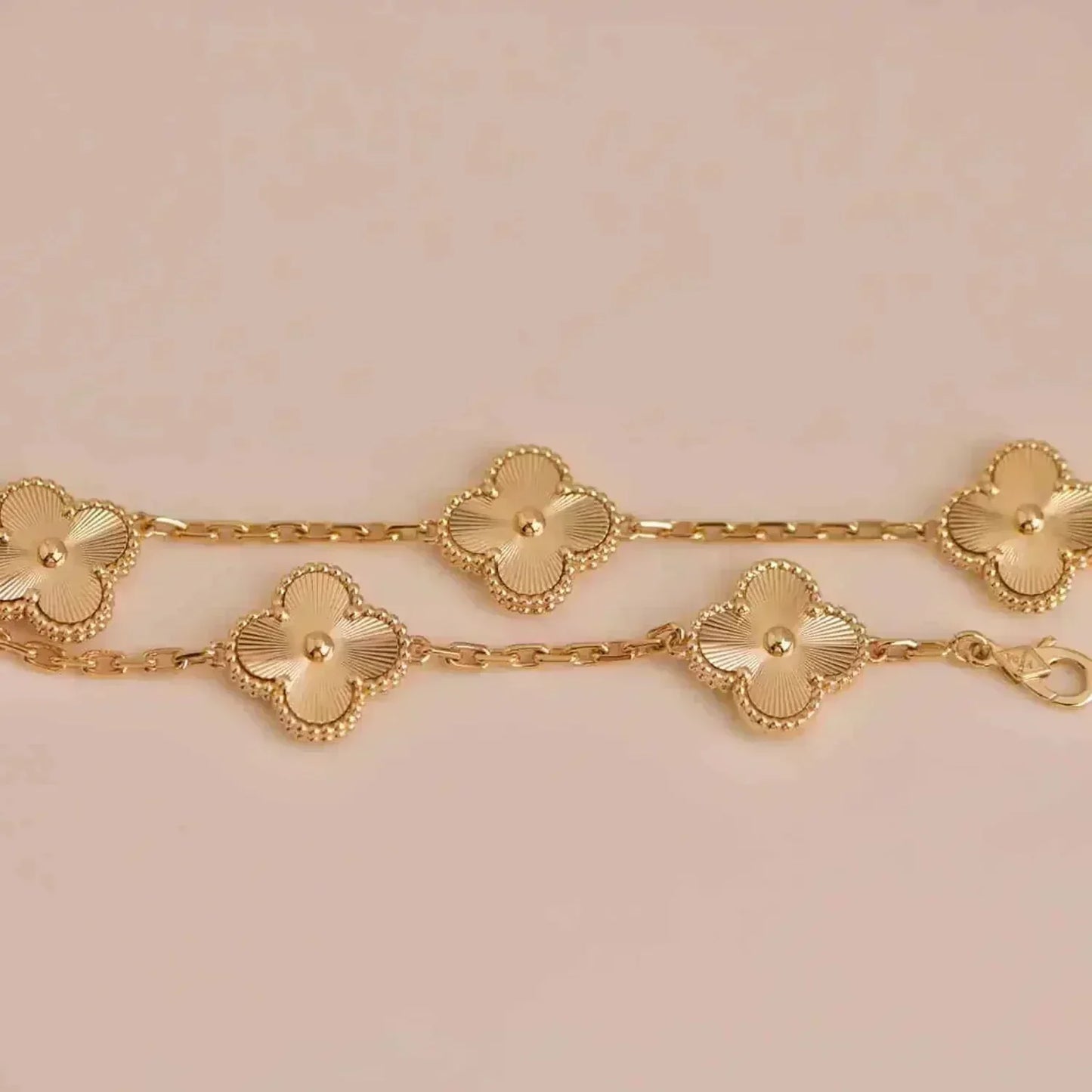 [Vintora] CLOVER 5 MOTIF LASER BRACELET COLLECTION