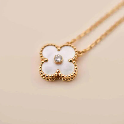 [Vintora]CLOVER 15MM DIAMOND WHITE FRITILLARIA NECKLACE
