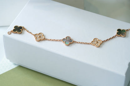 [Vintora] CLOVER 5 MOTIF GRAY MOP BRACELET COLLECTION