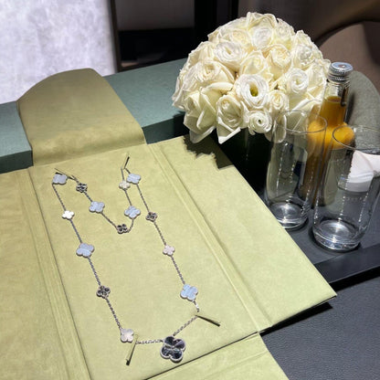 [Vintora]DETACHABLE CLOVER 15(11+4) FLOWER SILVER NECKLACE SET