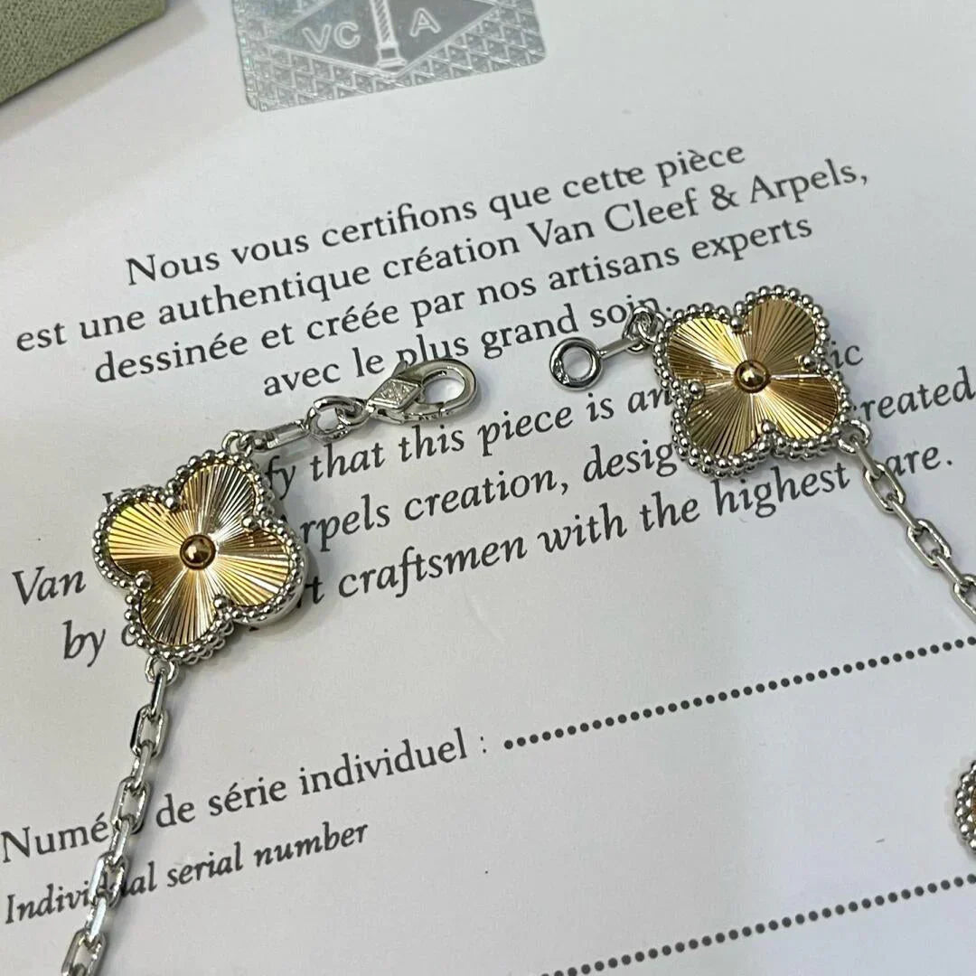 [Vintora] CLOVER 5 MOTIF LASER BRACELET COLLECTION
