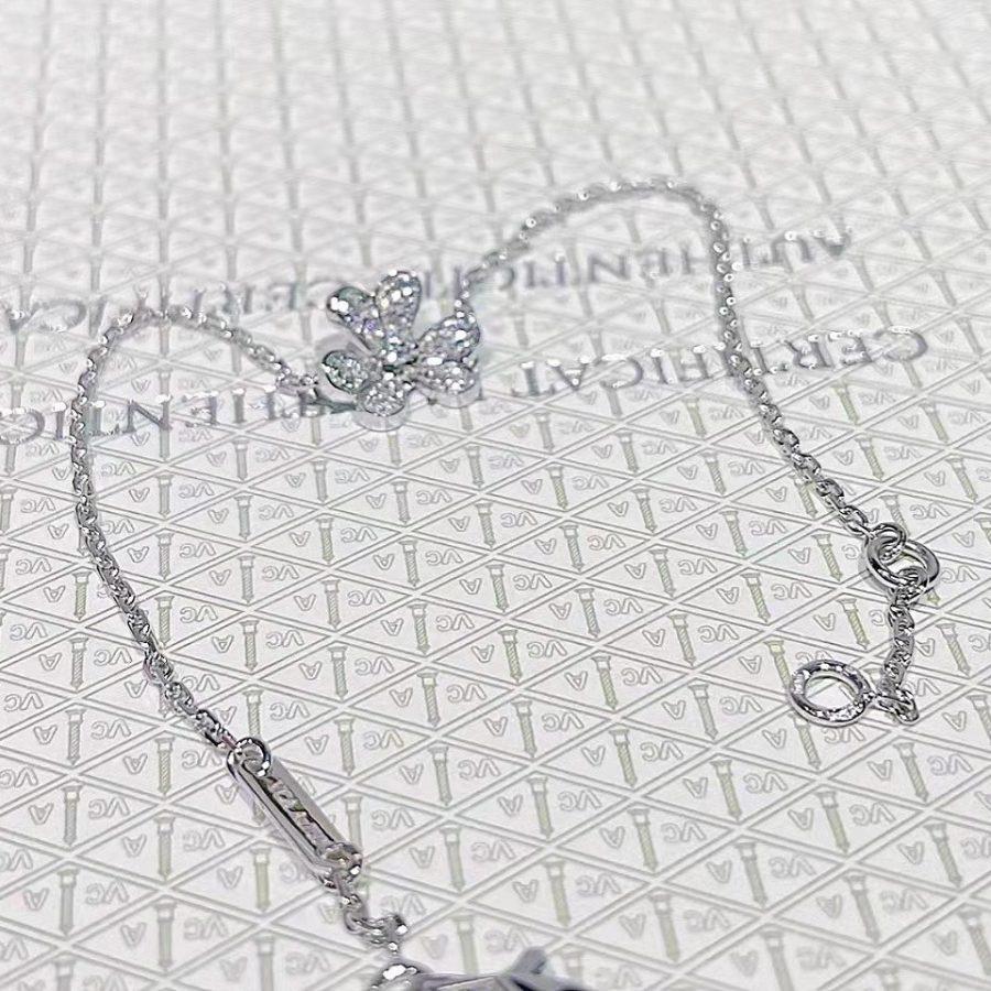 [Vintora]FRIVOLE SILVER FLOWER DIAMOND BRACELET