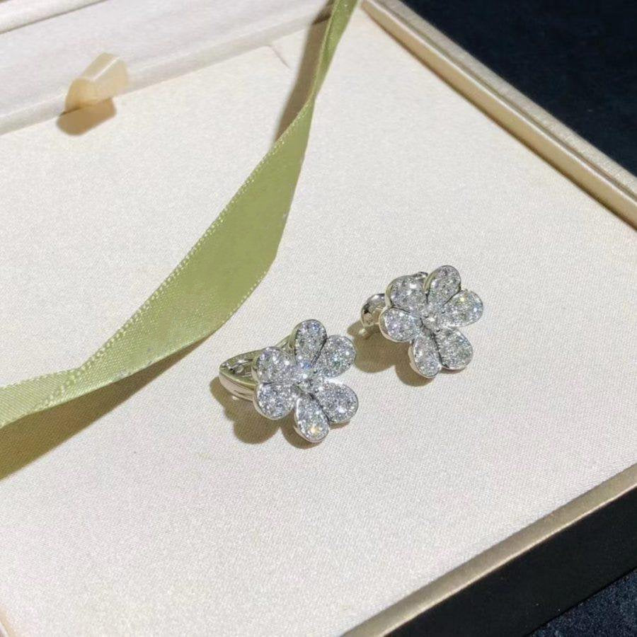 [Vintora]FRIVOLE SILVER FLOWER DIAMOND EARRINGS