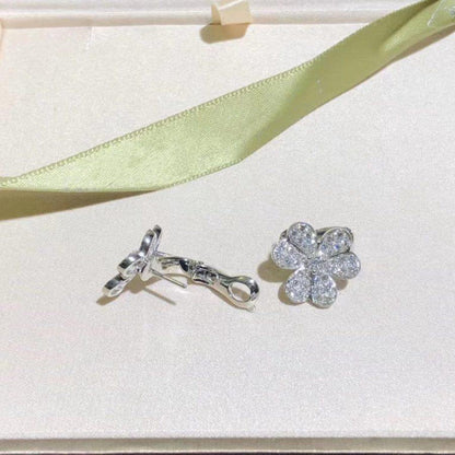 [Vintora]FRIVOLE SILVER FLOWER DIAMOND EARRINGS