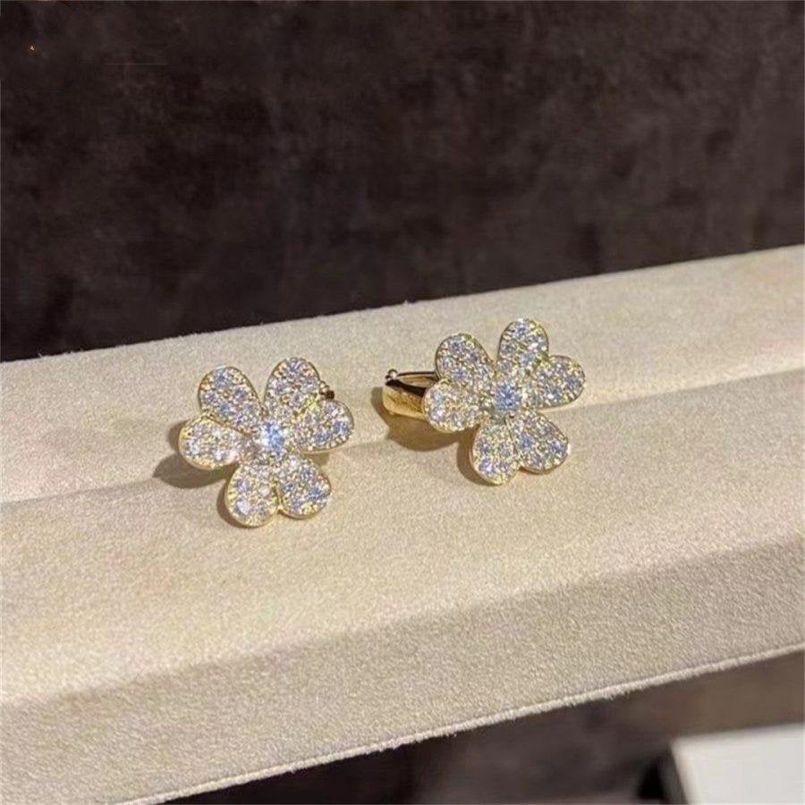 [Vintora]FRIVOLE GOLD FLOWER DIAMOND EARRINGS