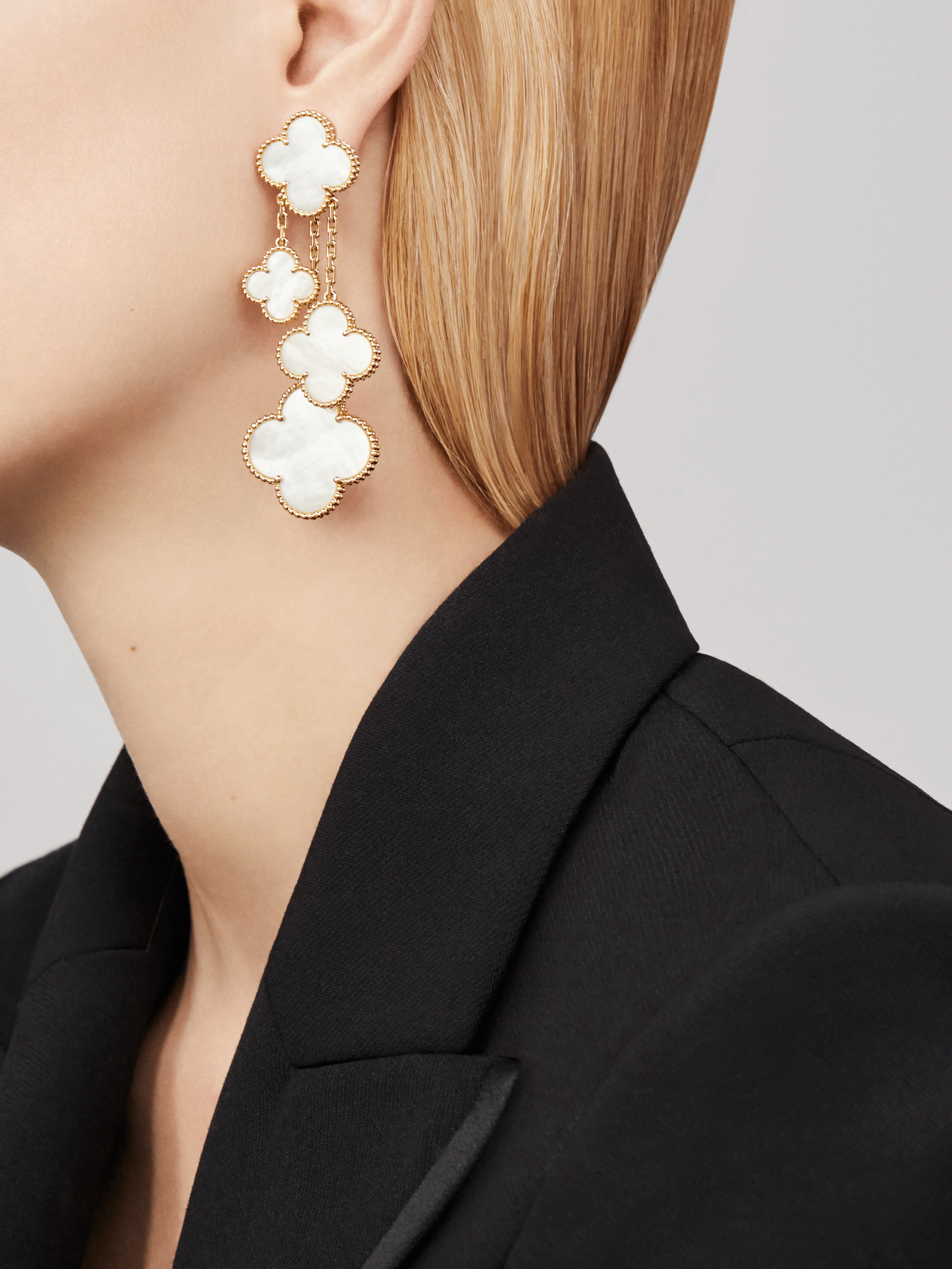 [Vintora]CLOVER EARRINGS WHITE MOP 4 MOTIFS GOLD