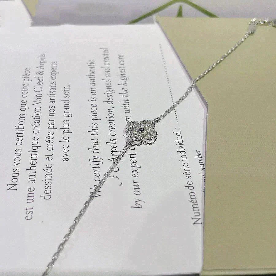[Vintora]CLOVER  SINGLE FLOWER BRACELET SILVER