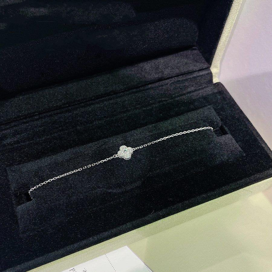[Vintora]CLOVER  SINGLE FLOWER BRACELET SILVER