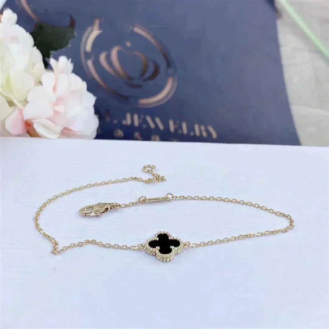 [Vintora]CLOVER ONYX SINGLE FLOWER BRACELET