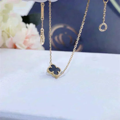 [Vintora]CLOVER ONYX SINGLE FLOWER BRACELET