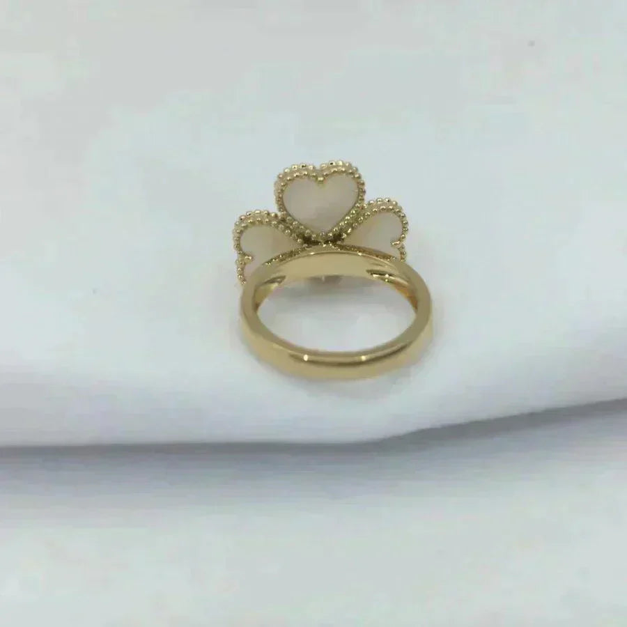 [Vintora]SWEET CLOVER WHITE MOP RING